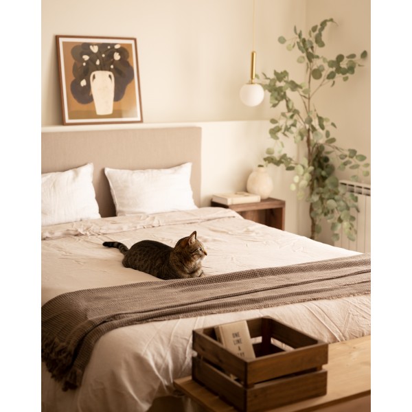 Pack Cabecero de cama tapizado liso + 2 mesitas de madera beige 135